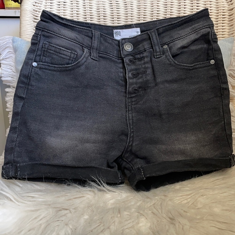 Girls RSQ black high rise cuff shorts